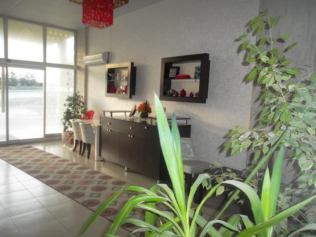 Konak Hotel Mut Dış mekan fotoğraf