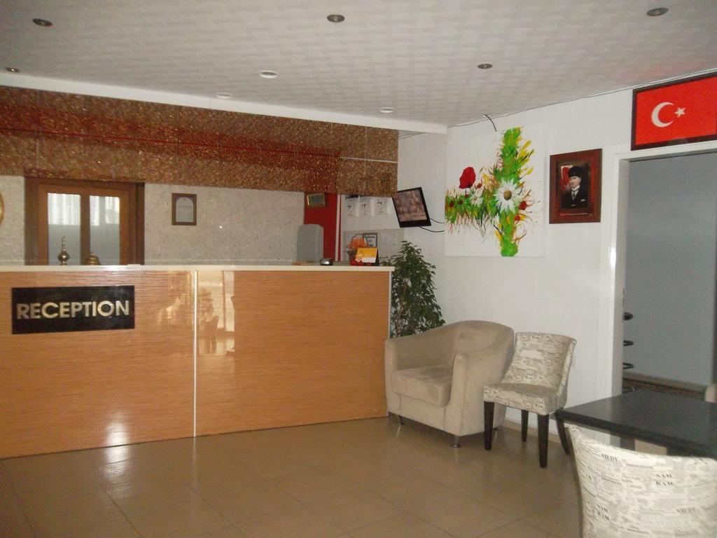 Konak Hotel Mut Dış mekan fotoğraf