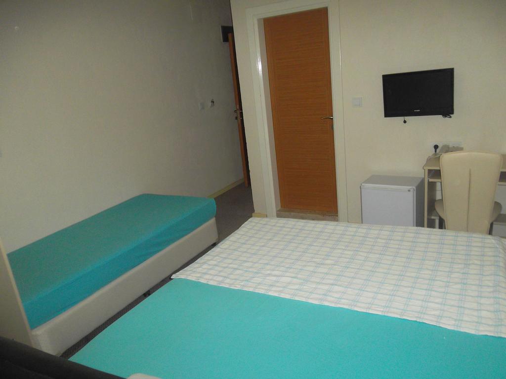 Konak Hotel Mut Dış mekan fotoğraf
