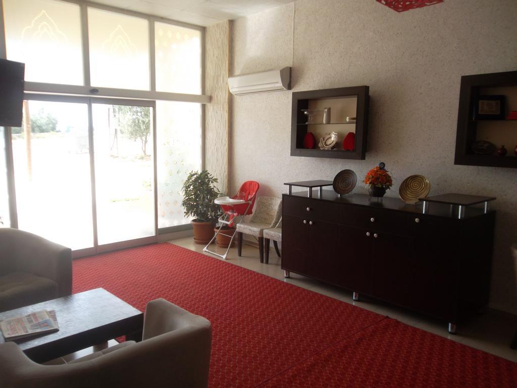 Konak Hotel Mut Dış mekan fotoğraf