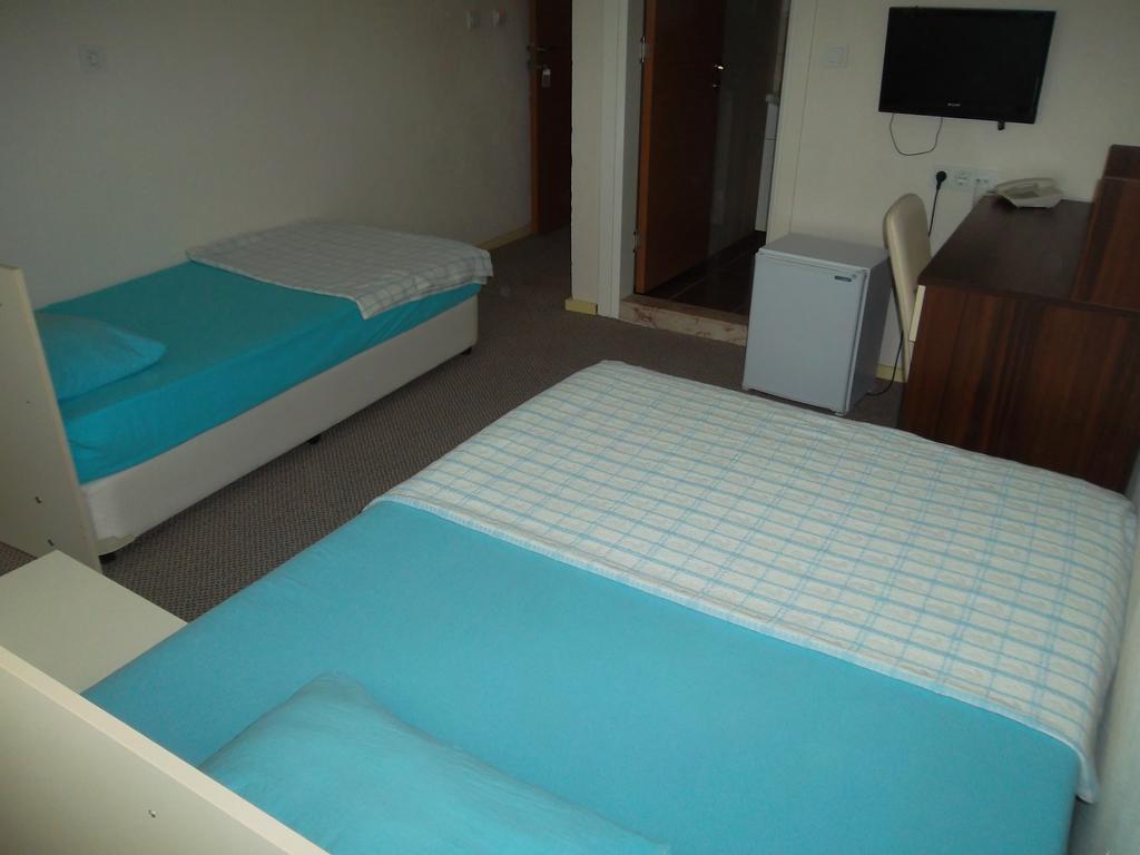 Konak Hotel Mut Oda fotoğraf